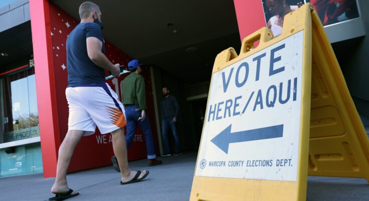 Winklevoss twins, crypto ties form Arizona primary race: NPR